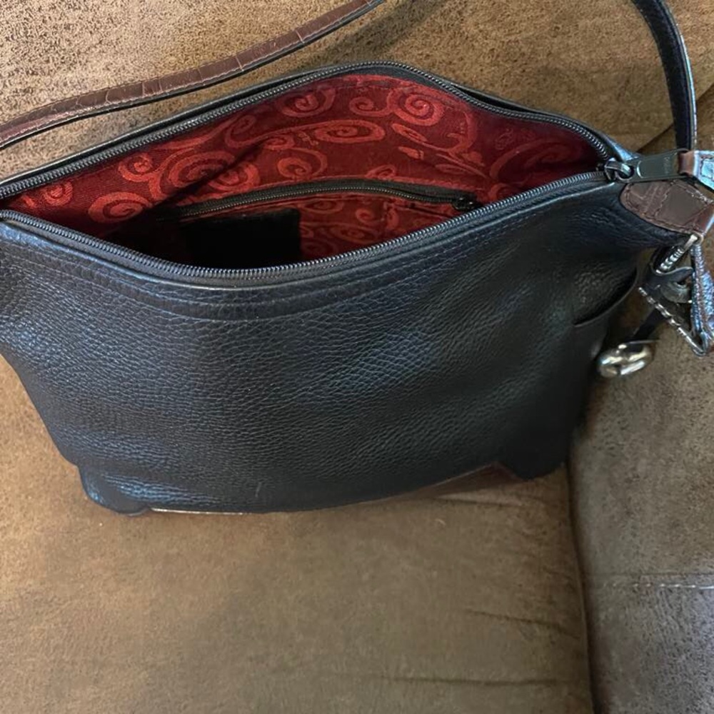 Brighton Black and Brown Shoulder Bag with Sleek Design - Picture 9 of 15
